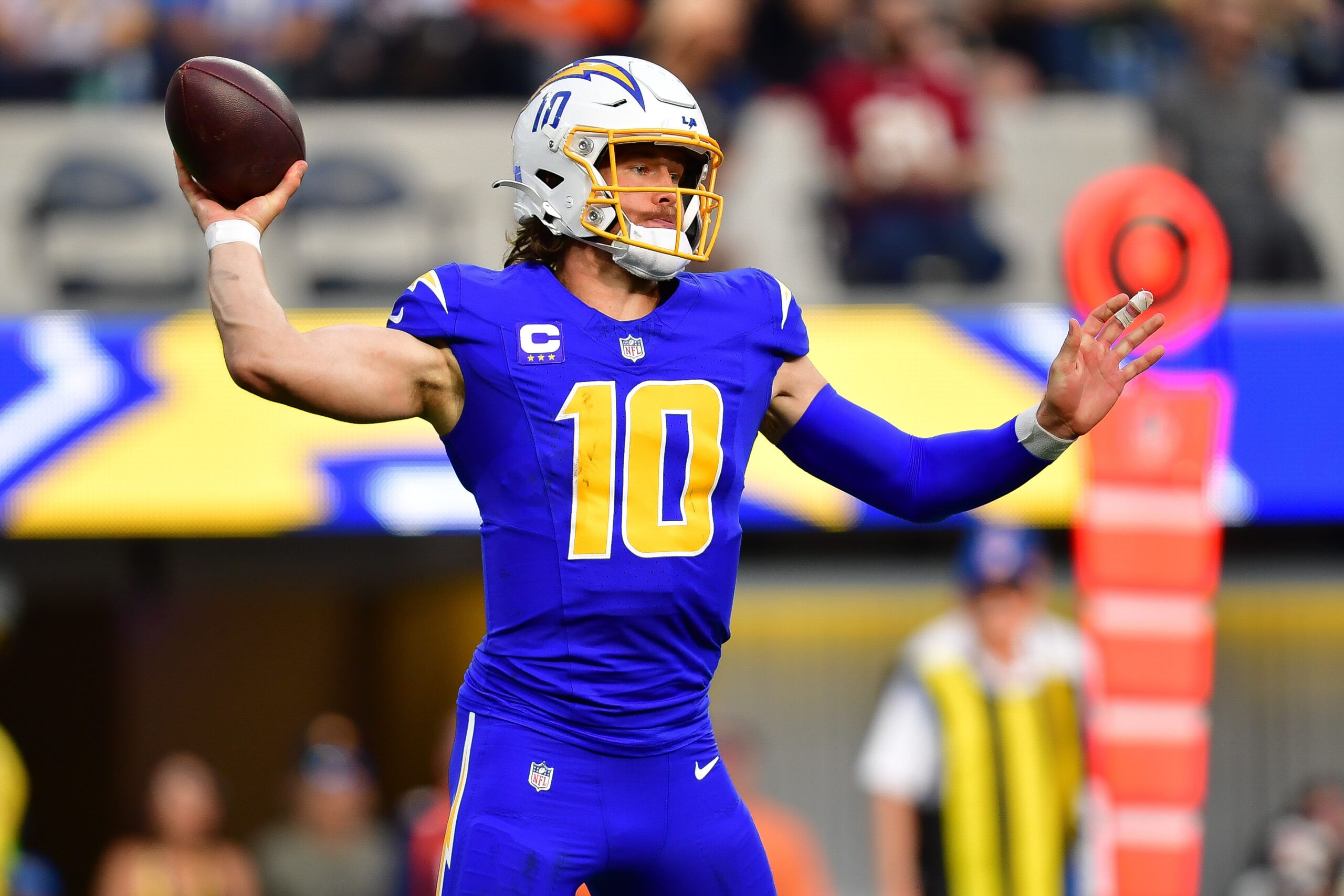 NFL Insider Explains Why Los Angeles Chargers Head Coach Job The Most Sought-After In The League 2 los angeles chargers
