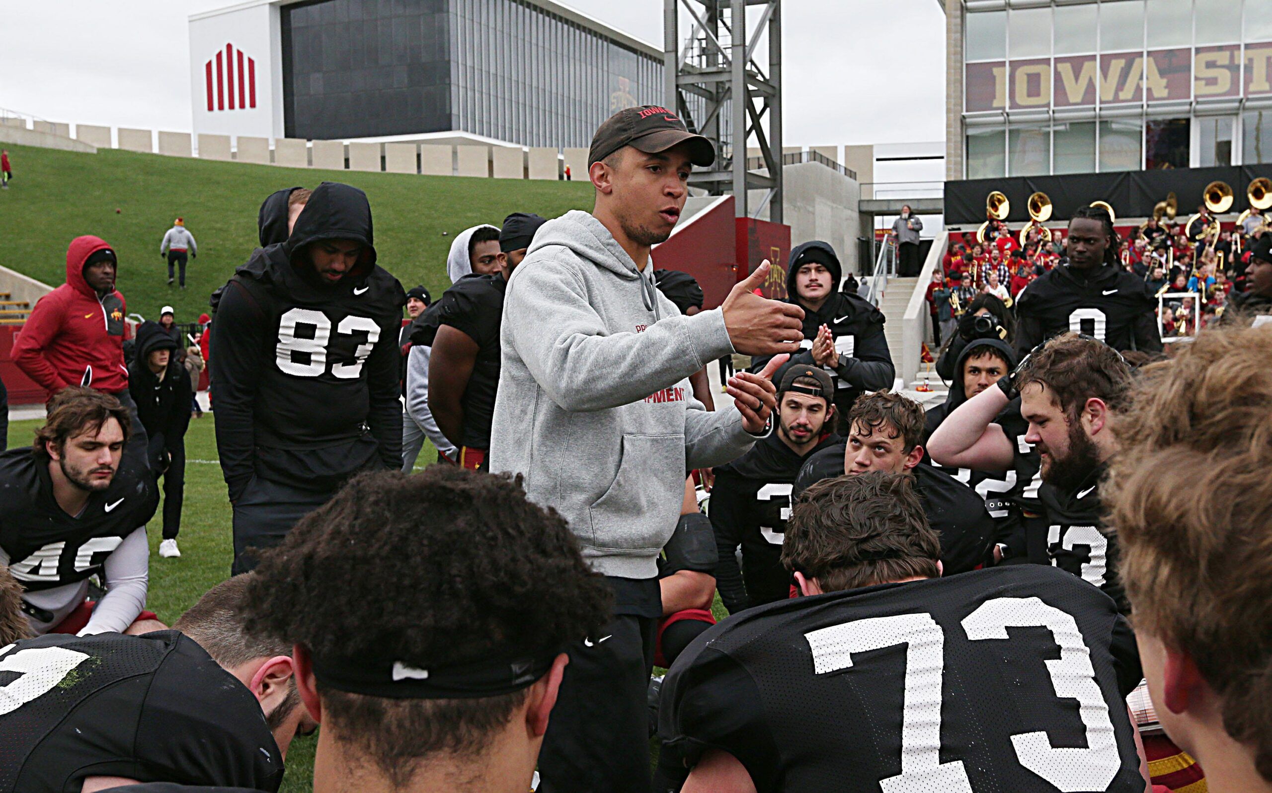 Syndication: The Des Moines Register