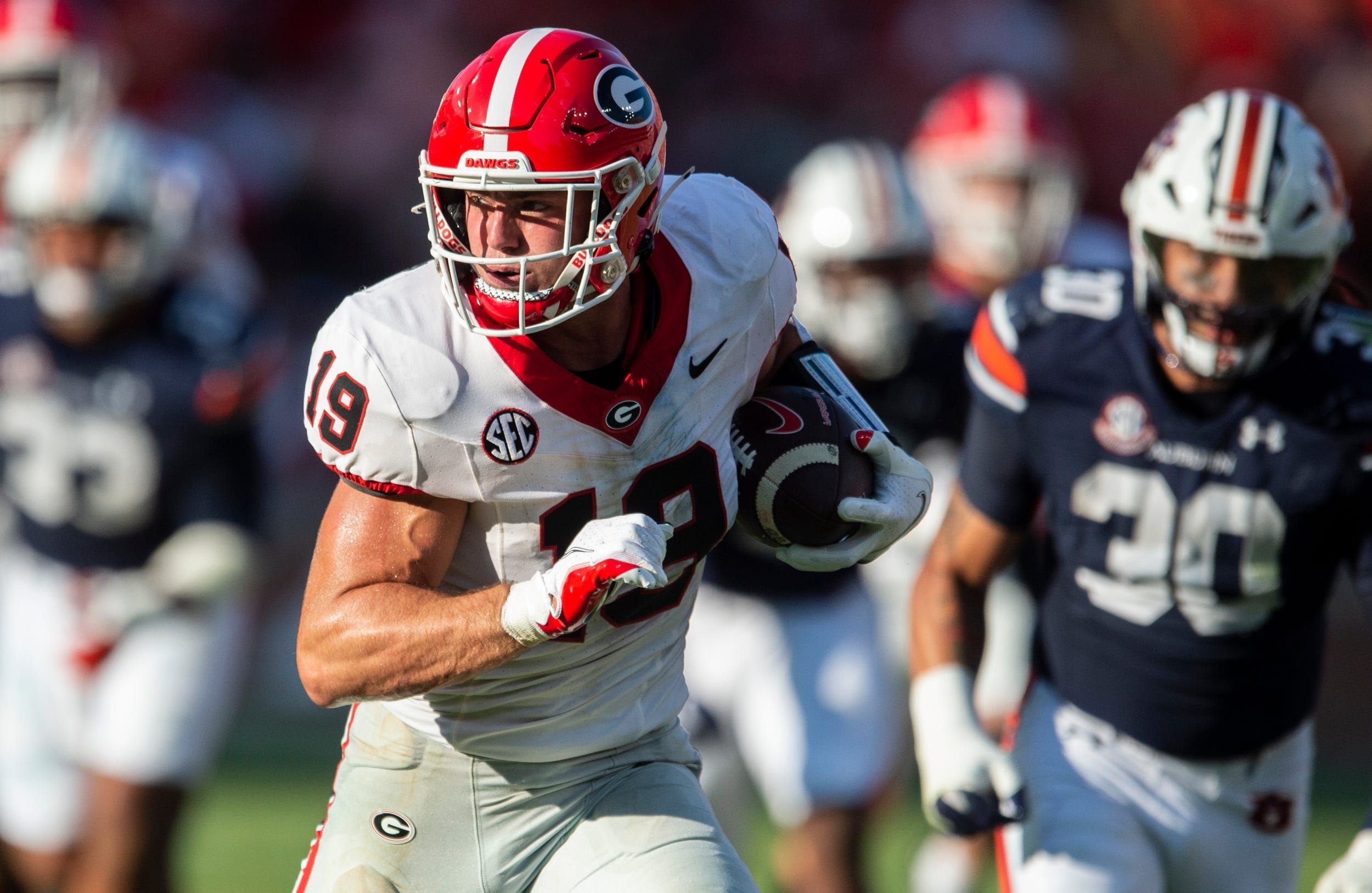 Los Angeles Chargers among teams with 'most interest' in this top 2024 NFL Draft prospect 3 Los Angeles Chargers, Brock Bowers
