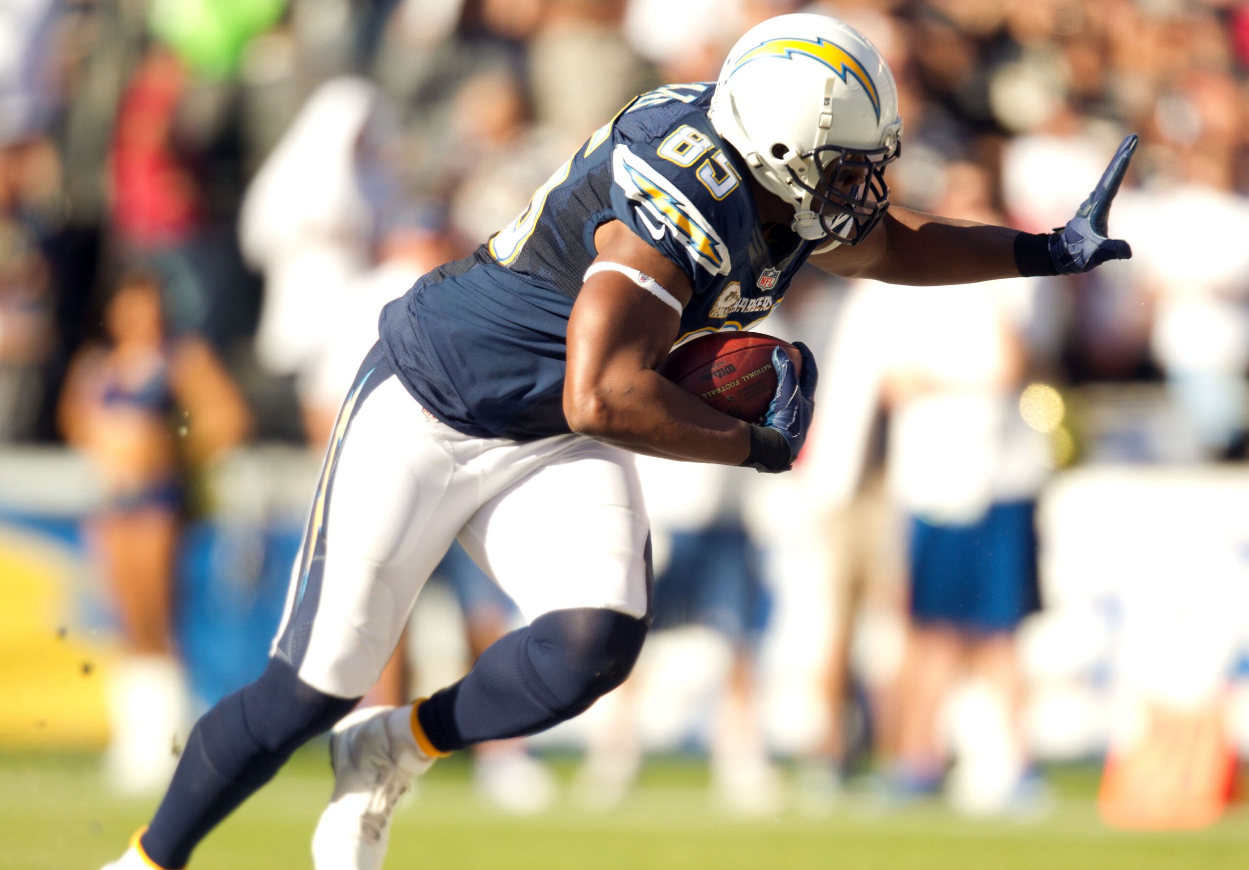 NFL: Oakland Raiders at San Diego Chargers
