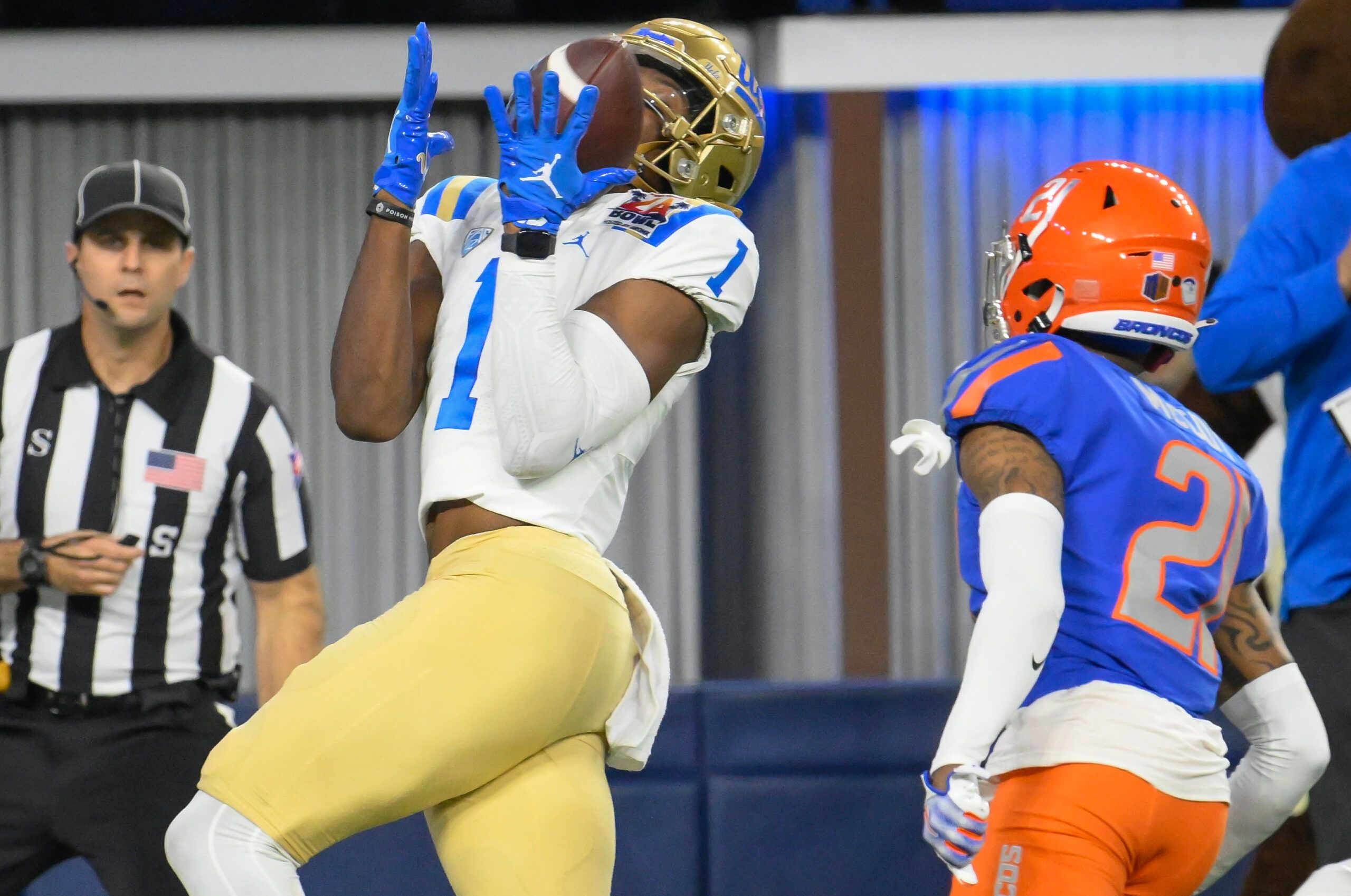 NCAA Football: LA Bowl-UCLA at Boise State