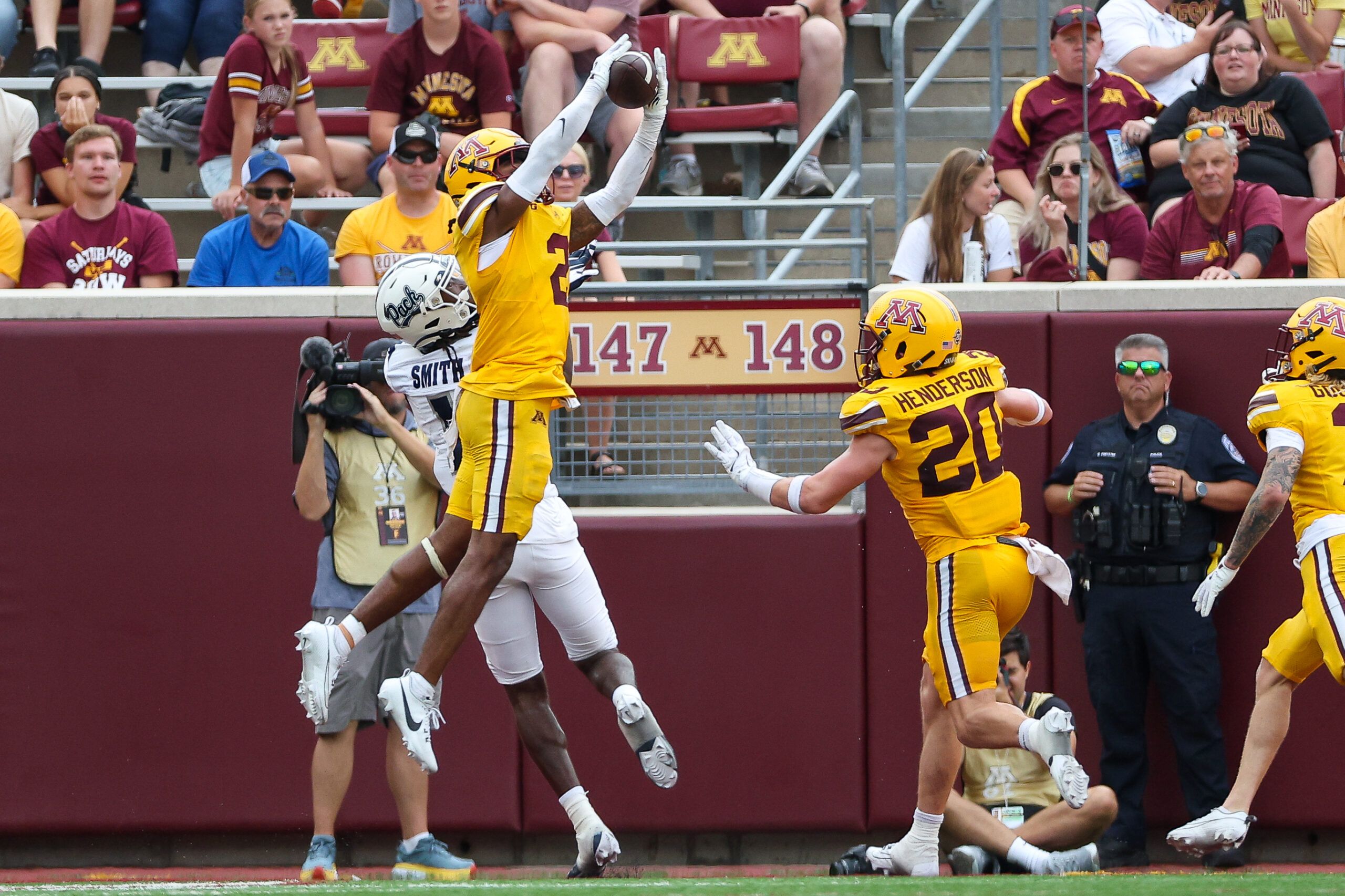 USC Trojans vs Minnesota Gophers