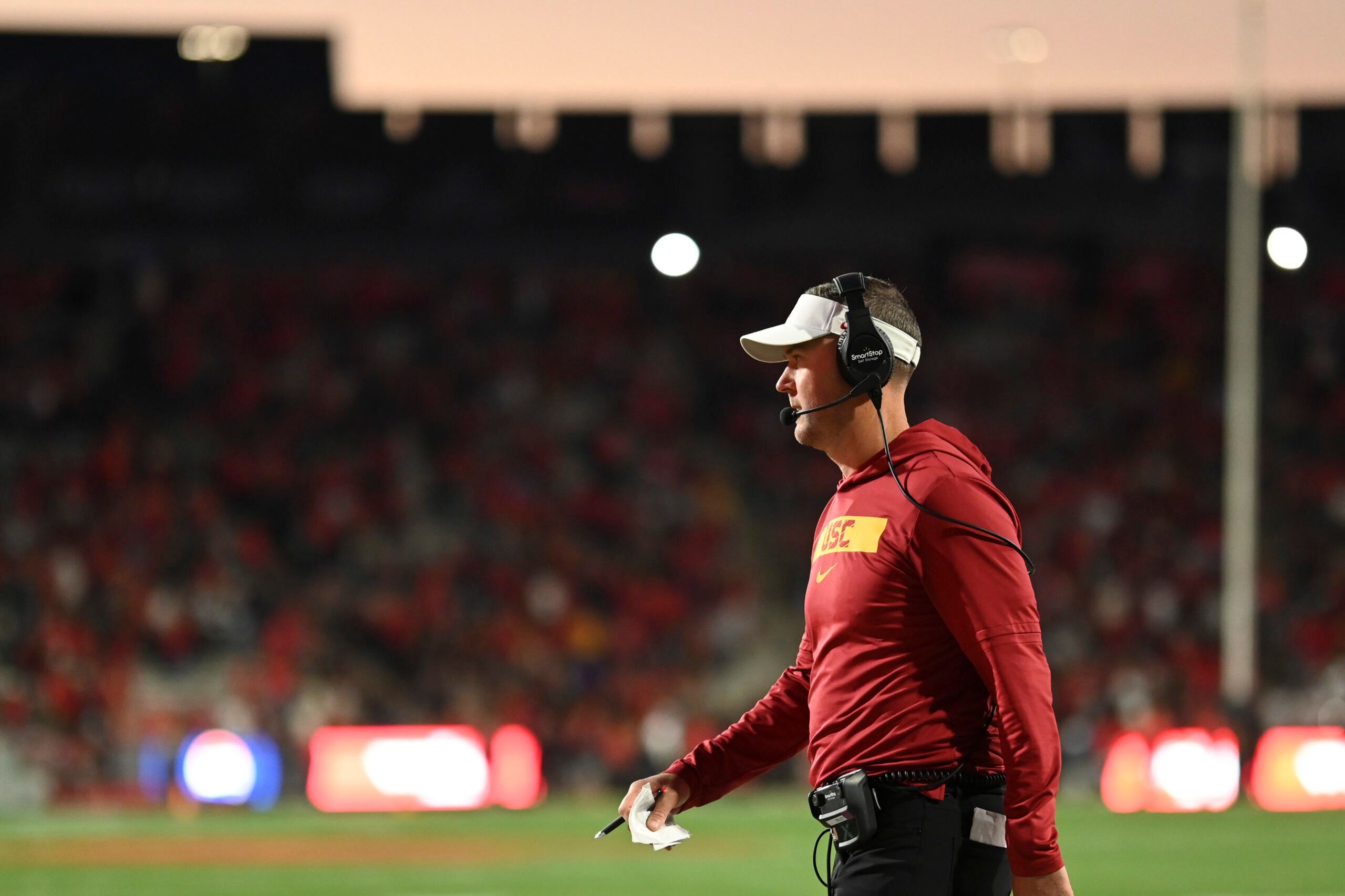 NCAA Football: Southern California at Maryland | USC Trojans Head Coach Lincoln Riley
