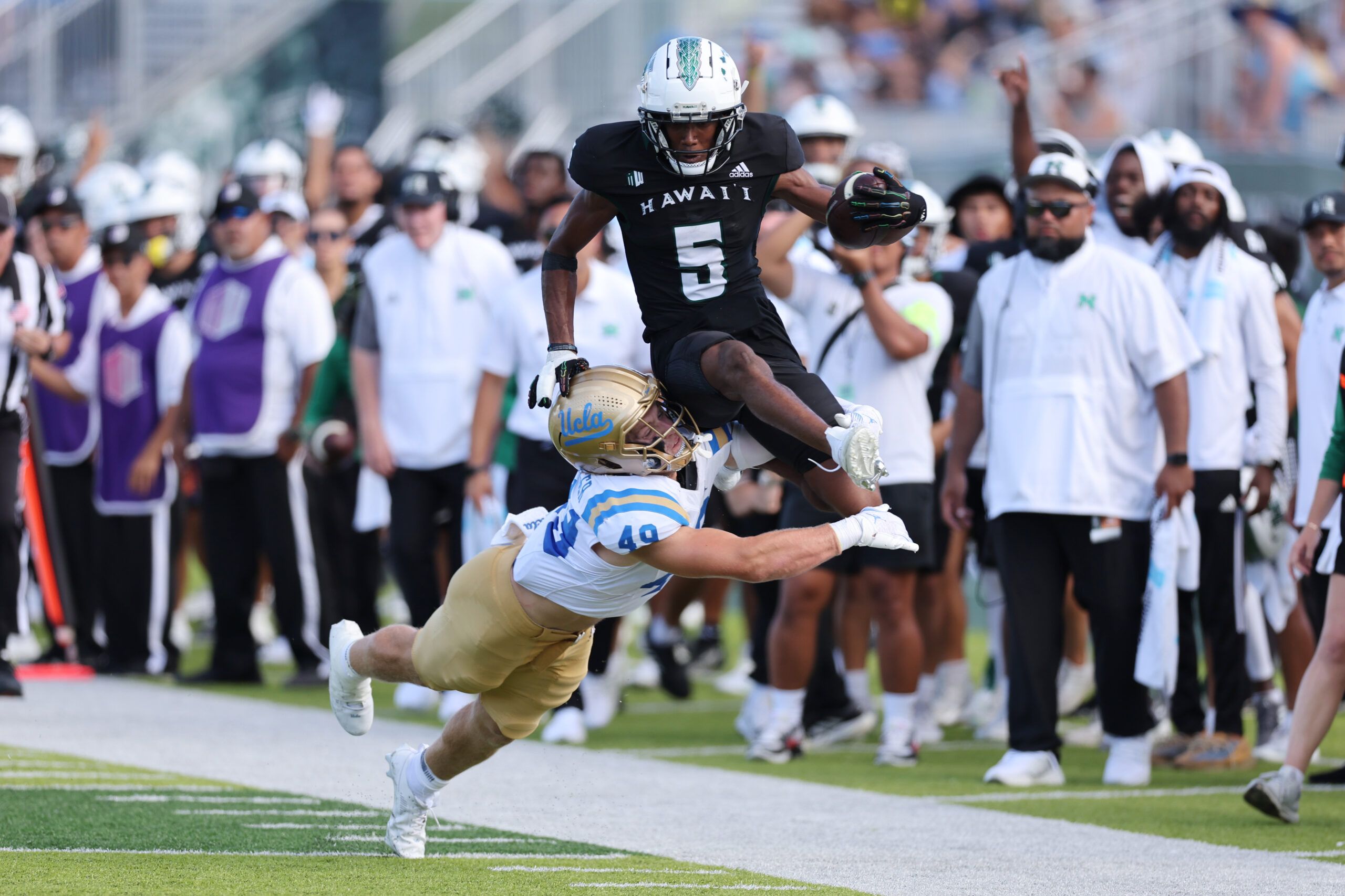 NCAA Football: UCLA Bruins at Hawaii