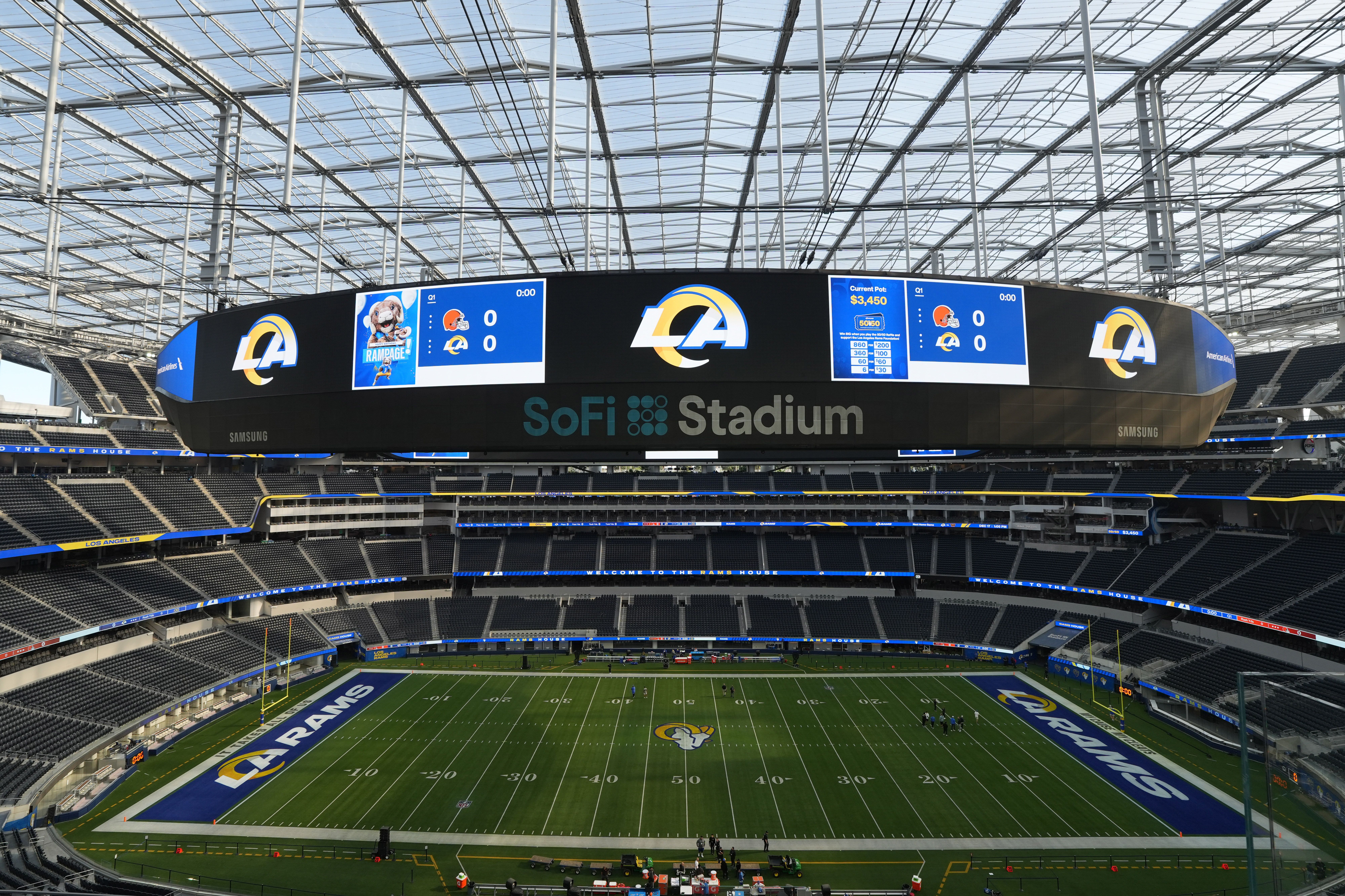 Rams To Make SoFi A Digital Ecosystem With New Tech Partnership 4 NFL: Cleveland Browns at Los Angeles Rams