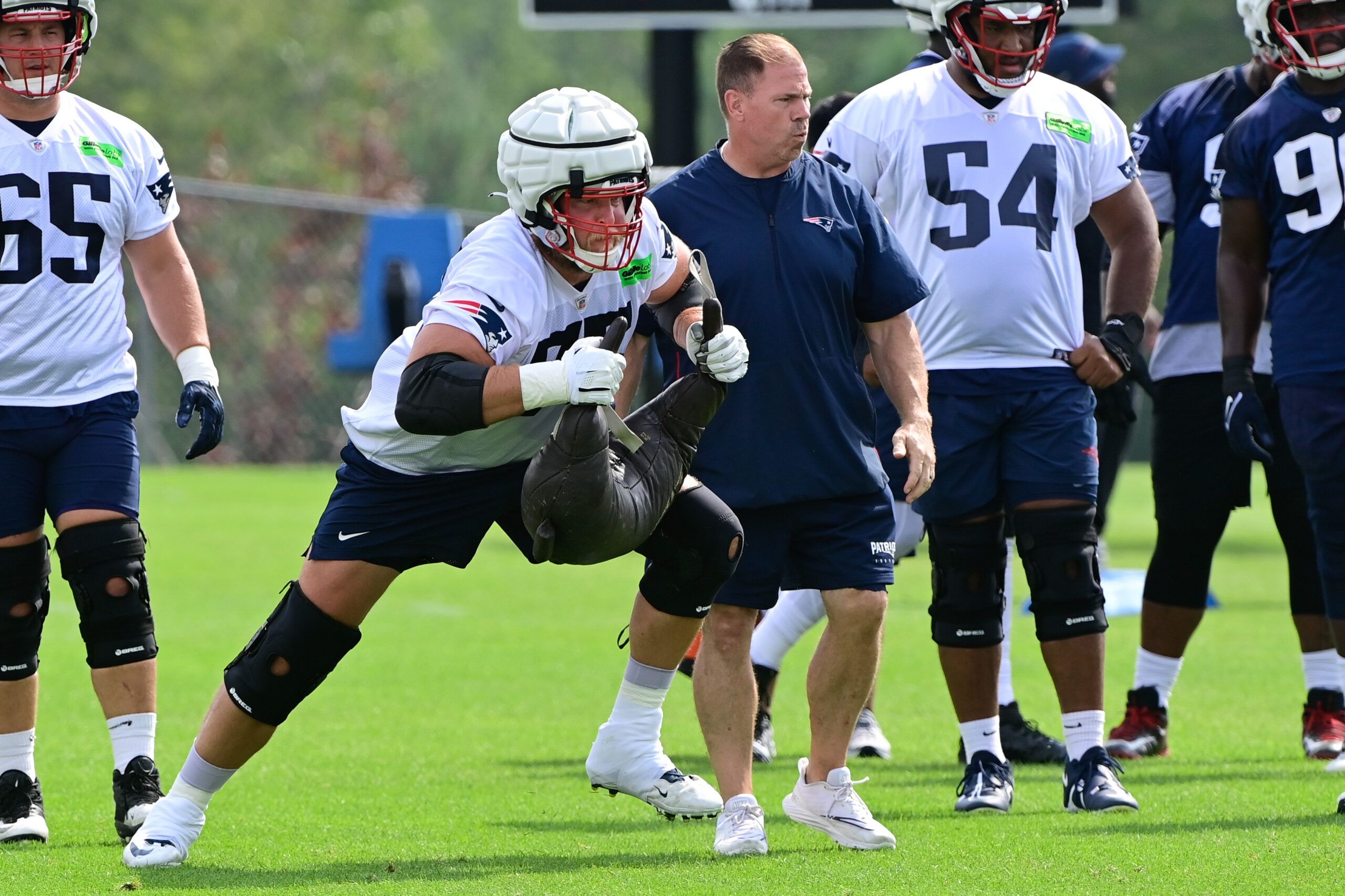 Apple Technology Saves LA Rams After iPad Theft 3 NFL: New England Patriots Training Camp