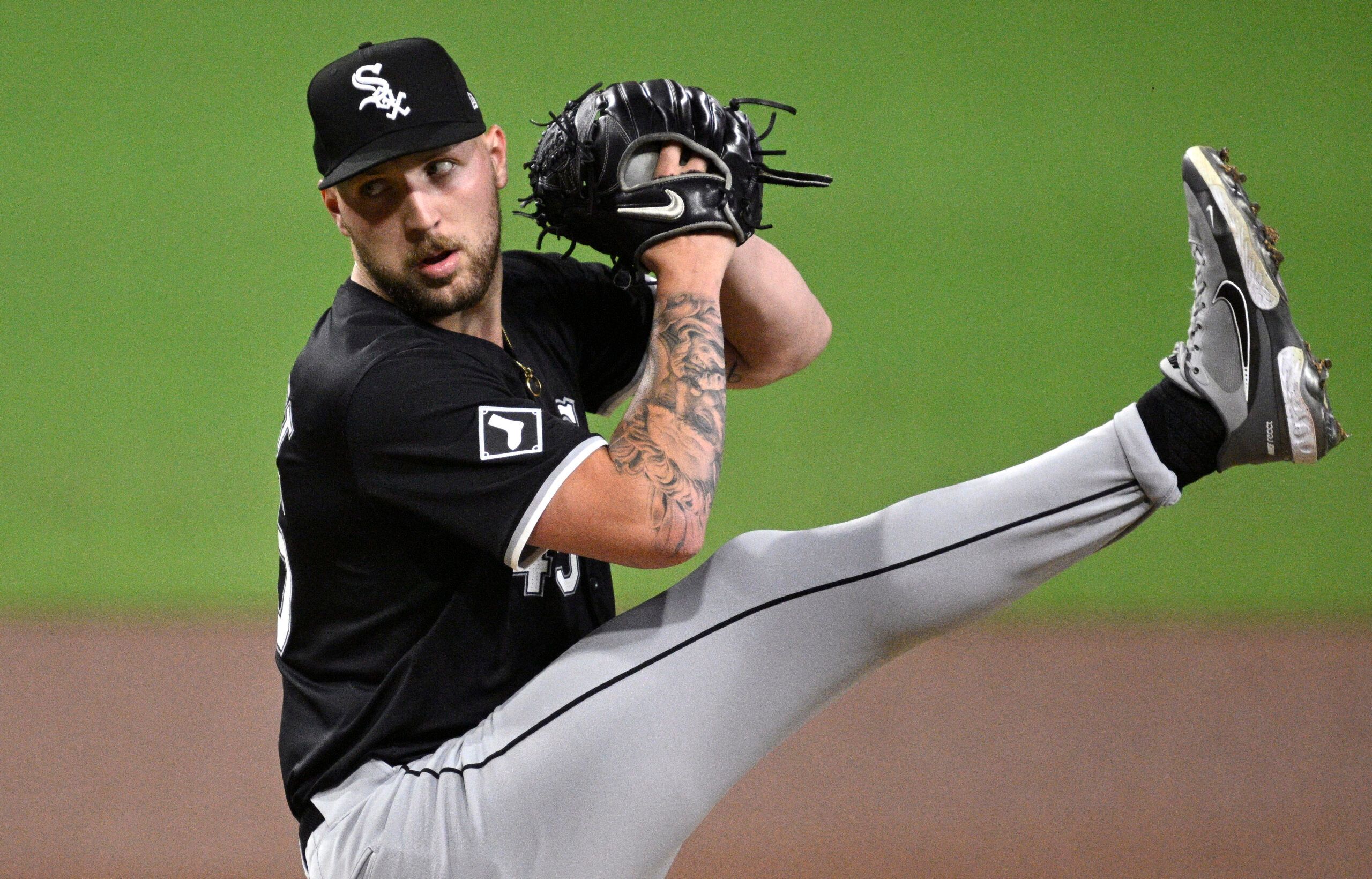 Los Angeles Dodgers Trade Discussions for Ace Pitcher Could Resume Soon 3 Los Angeles Dodgers, Garrett Crochet