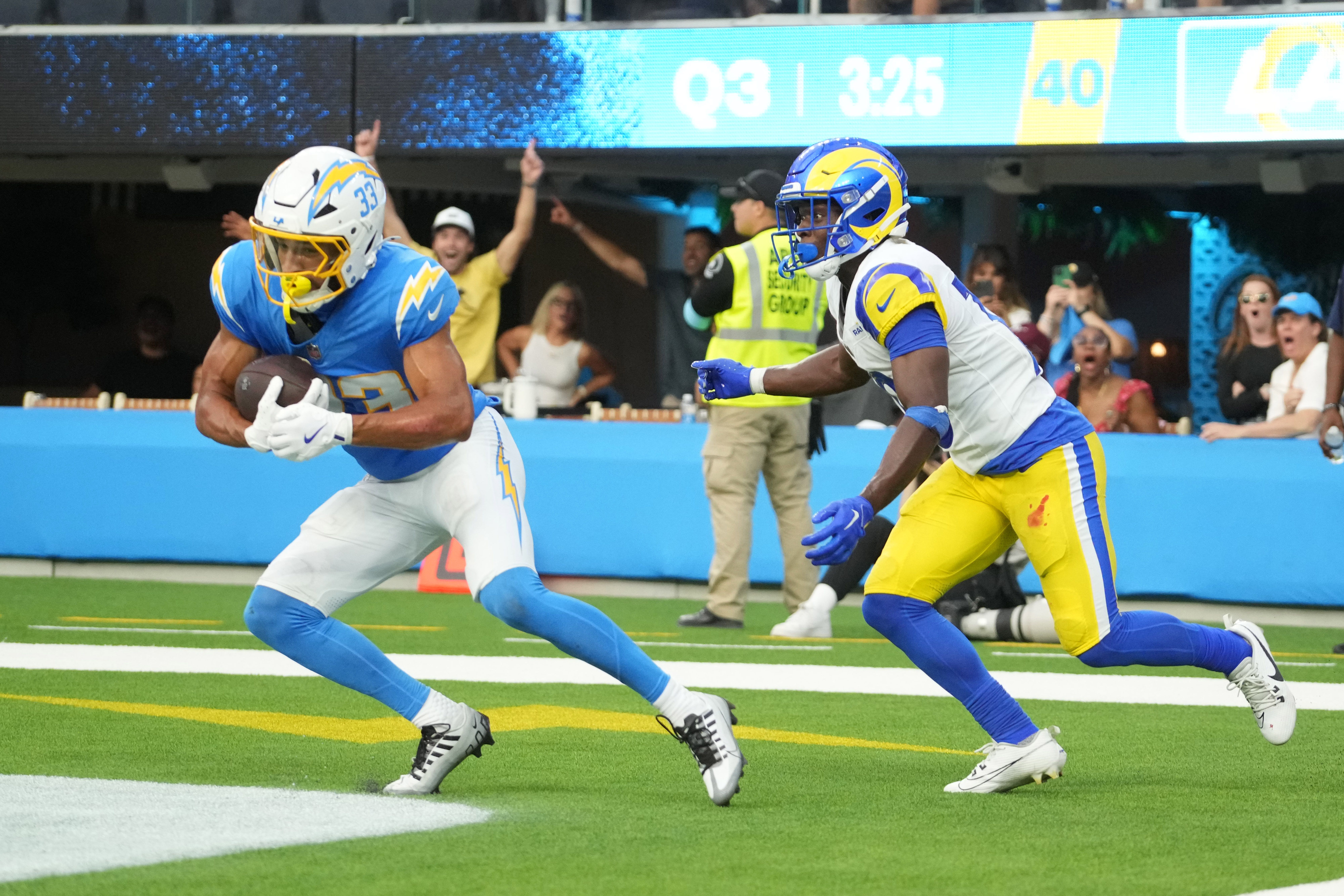 Chargers Defense May Get Even BETTER After Latest Injury Update 3 NFL: Los Angeles Rams at Los Angeles Chargers