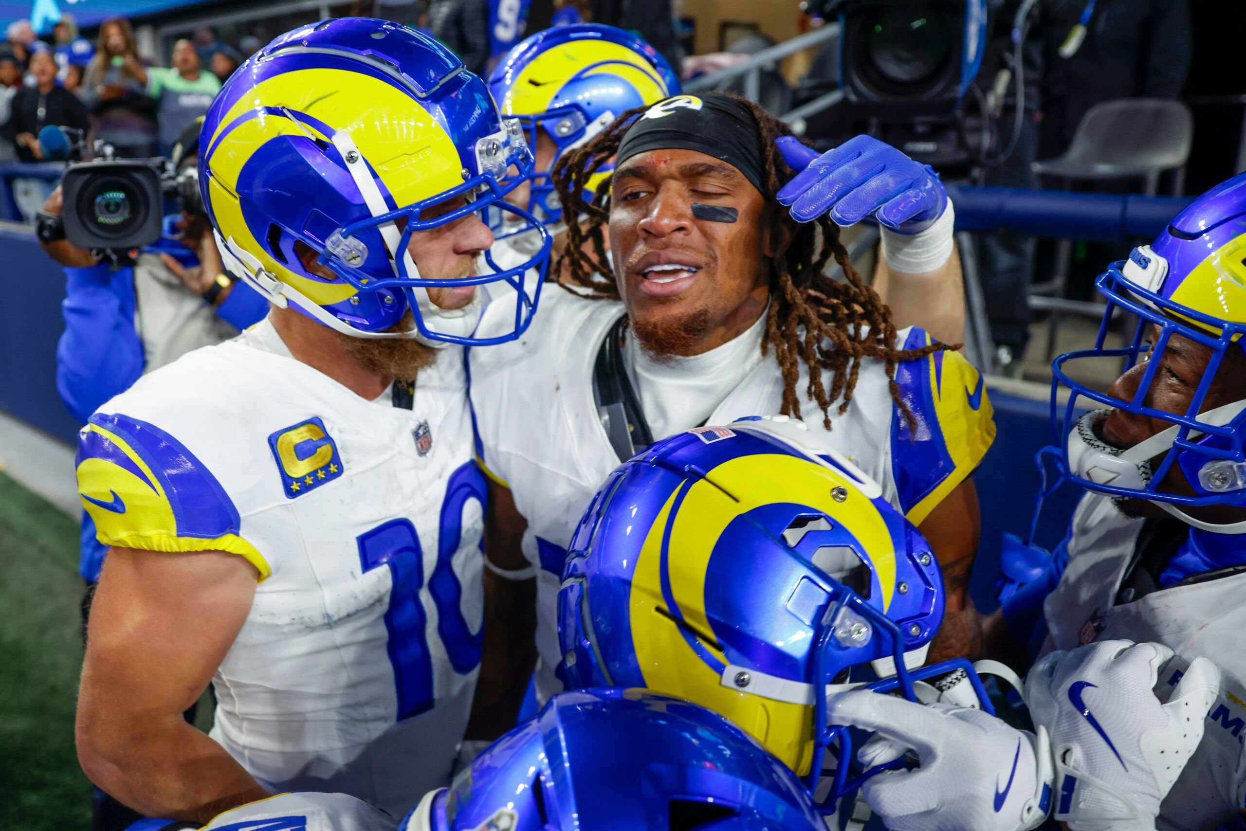 Rams Coach Speaks Out on Player's Arrest, Possible Suspension 4 NFL: Los Angeles Rams at Seattle Seahawks