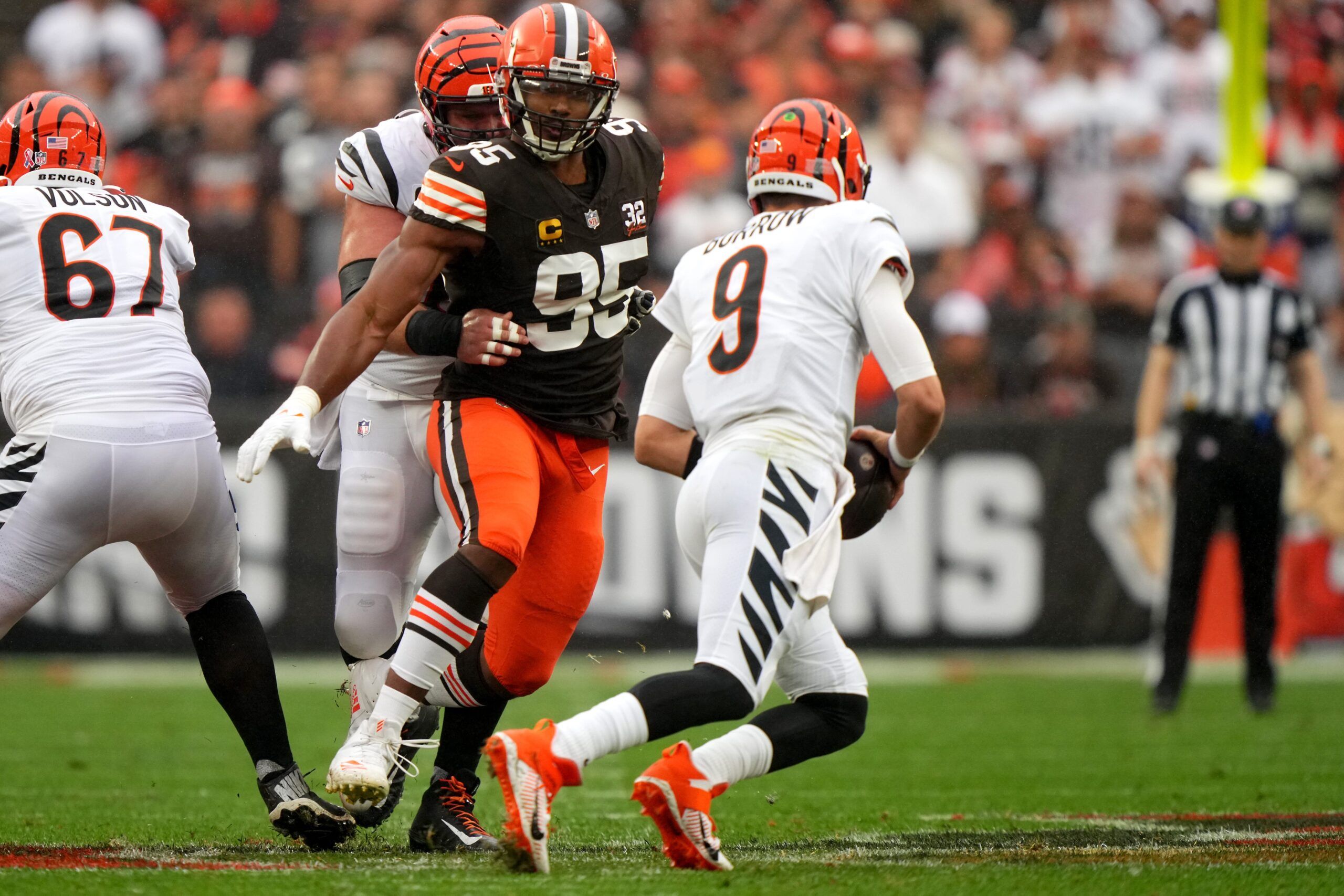 Official: Chargers Injury Report Confirms Clash of Titans in Browns Game 3 Syndication: The Columbus Dispatch