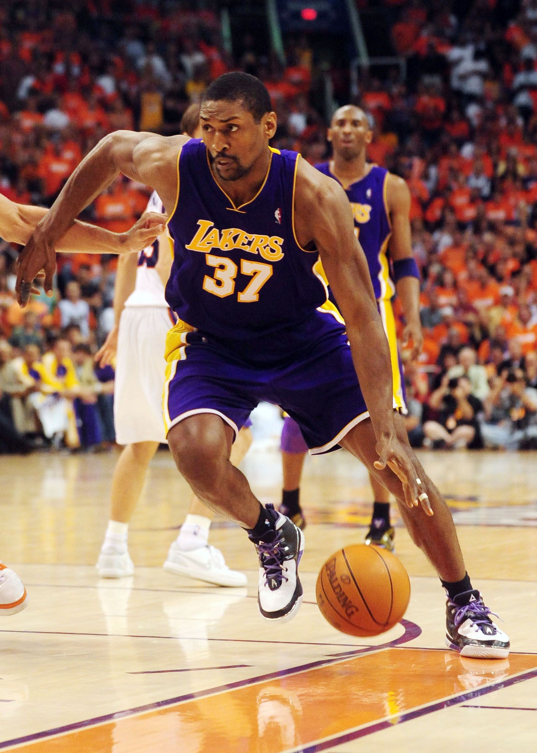 Lakers Extended An Essential Lifeline to Controversial Defensive Gem 5 NBA: Playoffs-Los Angeles Lakers at Phoenix Suns
