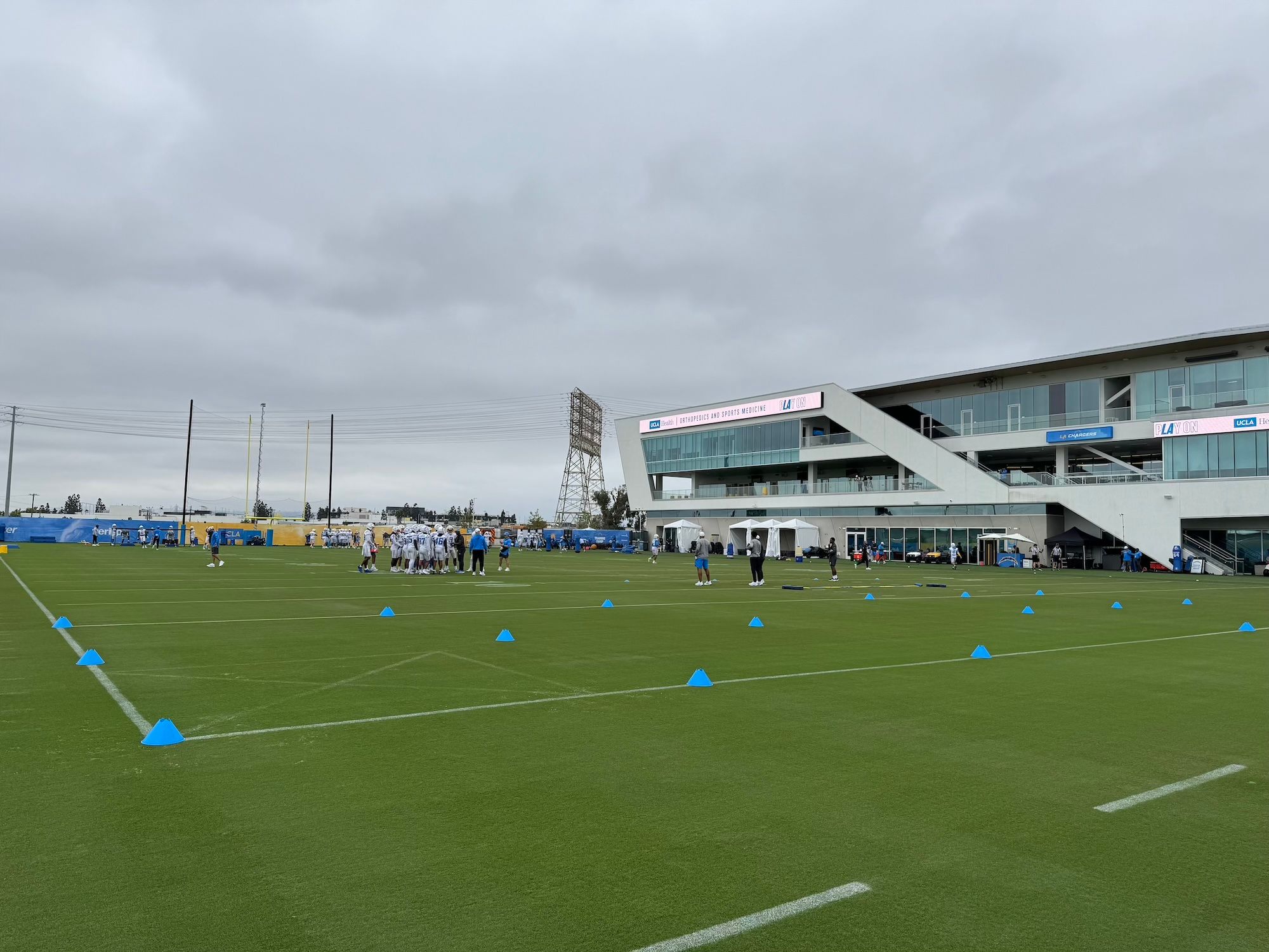 Embattled Los Angeles Chargers Player Shines During Day 4 Of Training ...