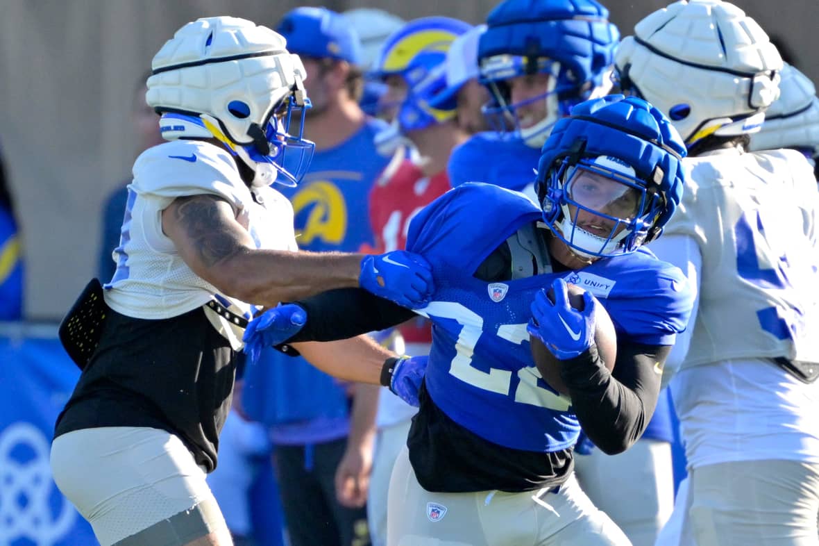 Los Angeles Rams Defensive Energy Outmatches Run Heavy Offense In 1st