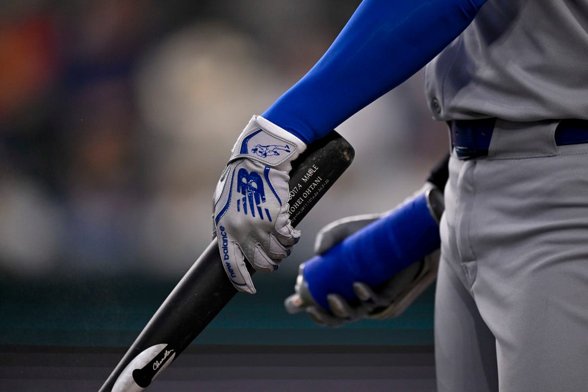 Historic Dodgers Bat Garners Impressive Lot