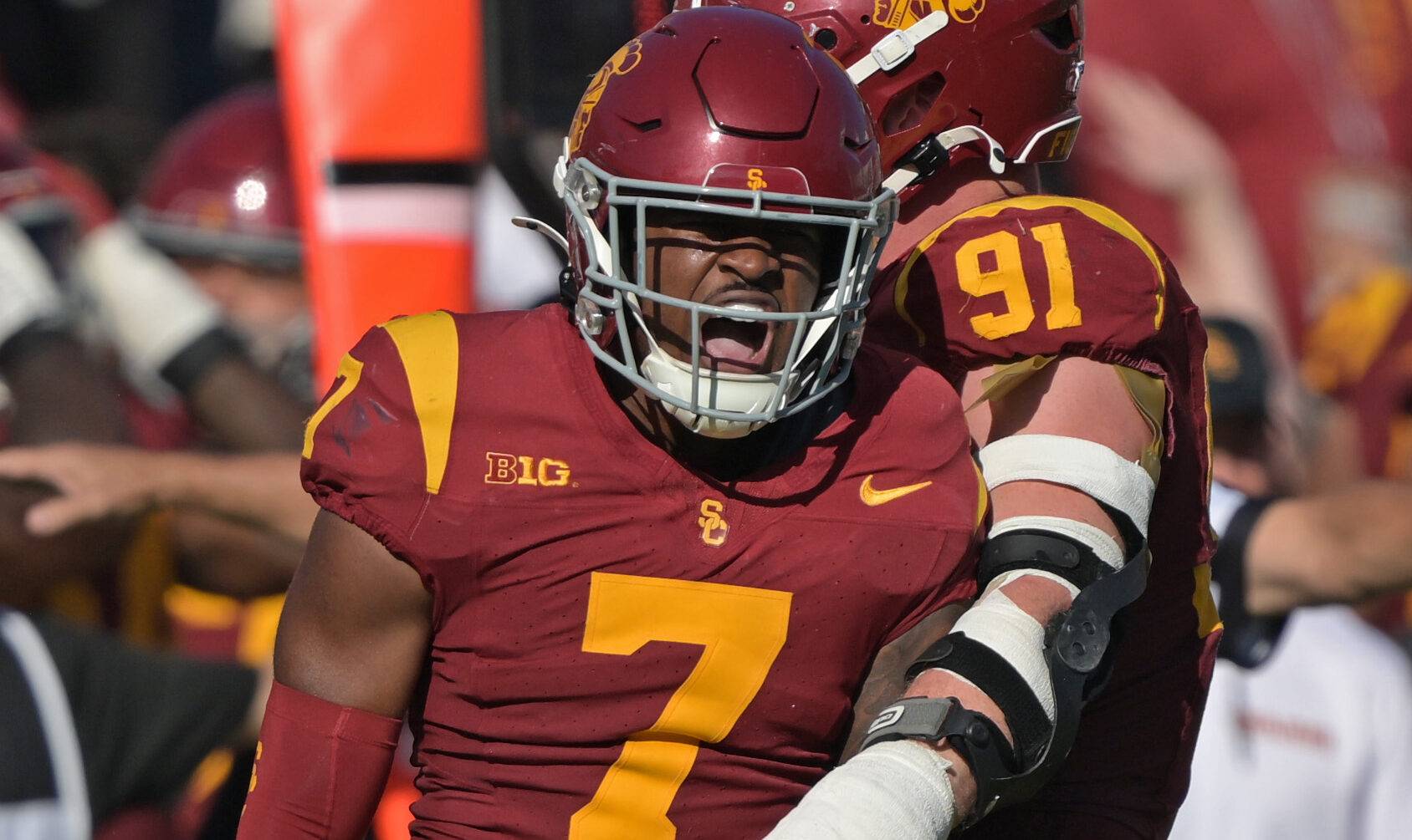 USC Trojans Face Losing Top Defender In 2025 LAFB Network