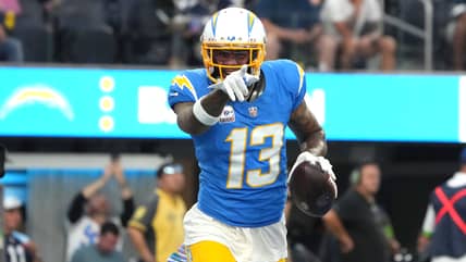 Los Angeles Chargers Wide Receiver, Keenan Allen Sets NFL Record With 900th Reception