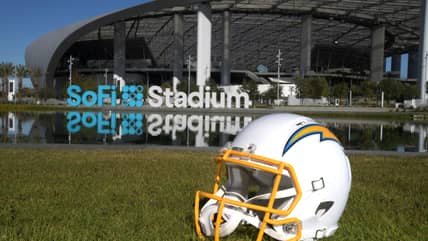 Los Angeles Chargers Expected To Pursue Pro Bowl Running Back In Free Agency