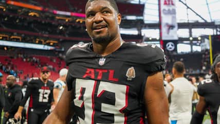 Should the Los Angeles Rams Add 16-year Free Agent to Bolster Young Defensive Line?