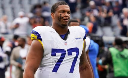 Los Angeles Rams LT Blood Clots Raise Career-End Questions Amid Recent OL Retirement 9 NFL: Los Angeles Rams at Chicago Bears