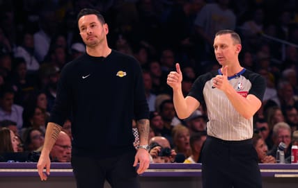 Los Angeles Lakers Get Troubling Injury Update Ahead Of Critical Stretch Of Games 10 NBA: Los Angeles Clippers at Los Angeles Lakers