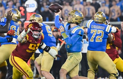 DeShaun Foster Blasts UCLA Bruins Offense 7 NCAA Football: Southern California at UCLA
