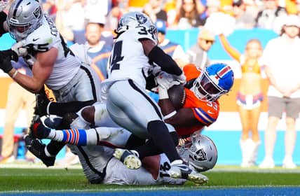 Las Vegas Raiders Insider Names Hot Defenders To Watch This Spring 5 NFL: Las Vegas Raiders at Denver Broncos