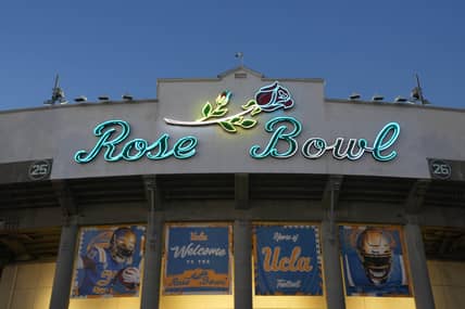 D'Anton Lynn's Move To USC: How Big Of A Loss For UCLA Bruins? 4 NCAA Football: California at UCLA Bruins | D'Anton Lynn