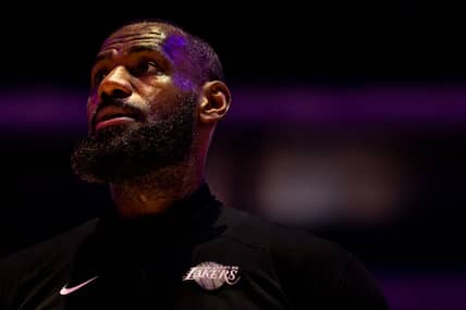 Los Angeles Lakers Rejected In Trade Talks For Top NBA Trade Target 3 NBA: Los Angeles Lakers at Philadelphia 76ers
