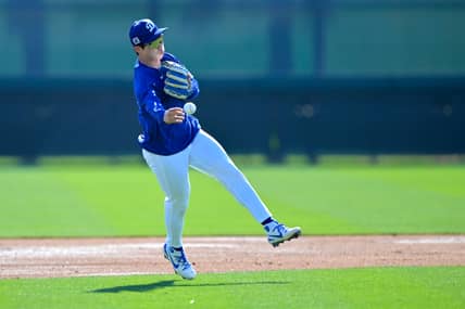 Los Angeles Dodgers Plan To Test New Infielder's Best Skill, Versatility 2 MLB: Los Angeles Dodgers-Workouts