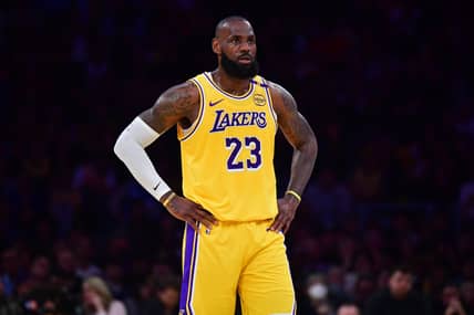 NBA Rumors: Insider Reveals If LeBron James Will Take Pay Cut To Strengthen Los Angeles Lakers Roster 4 LeBron James, Los Angeles Lakers