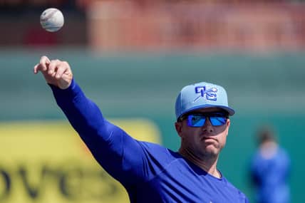 Los Angeles Dodgers Waste No Time Getting New Addition Into Game, Despite Modest Plan 3 Syndication: The Oklahoman