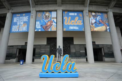 "1000% Committed” To UCLA Bruins, LB Shockingly Picks UCLA Over Washington 8 NCAA Football: Alabama State at UCLA