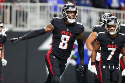 2021 NFL Re-Draft: Los Angeles Chargers Go Elite Weapon After Missing Out on Slater 5 NFL: Tampa Bay Buccaneers at Atlanta Falcons