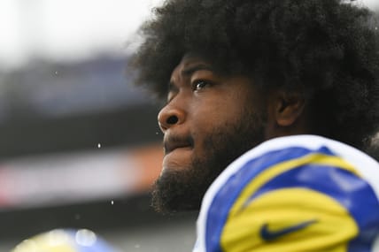 Will The Los Angeles Rams Pay Ernest Jones Like The Elite Linebacker He Is? 7 NFL: Los Angeles Rams at Baltimore Ravens