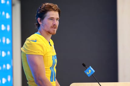 Los Angeles Chargers News Delivers Gutwrenching Justin Herbert Injury 2 Justin Herbert, Los Angeles Chargers