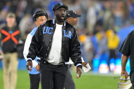 DeShaun Foster Has Cheeky Comment About UCLA-USC Rivalry 10 UCLA Bruins Head Coach DeShaun Foster