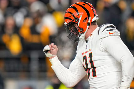 Latest Los Angeles Chargers Trade Proposal Is A No-Brainer 4 Latest Los Angeles Chargers Trade Proposal Is A No-Brainer | Trey Hendrickson