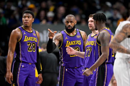 Los Angeles Lakers Get Dubious Update On Injured Superstar 10 NBA: Los Angeles Lakers at Dallas Mavericks