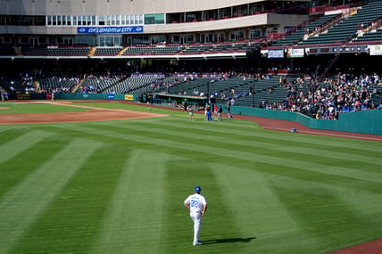 Injured Dodgers Pitcher Set To Make 2025 Debut, Amid Continued Woes 10 Syndication: The Oklahoman