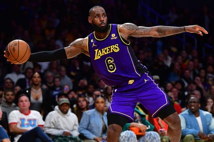Uncertainty Now Building, LeBron James’ Lakers Future in Spotlight as Opener Looms 7 NBA: Memphis Grizzlies at Los Angeles Lakers