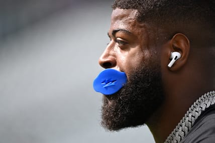Rams Chief Trash Talker Silenced By '1st Ballot Hall Of Famer' 13 NFL: Los Angeles Rams at Philadelphia Eagles