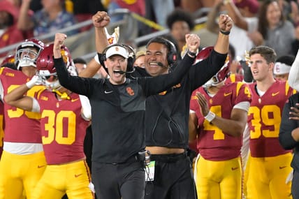 USC Trojans Offer Elite 2027 Defensive Lineman