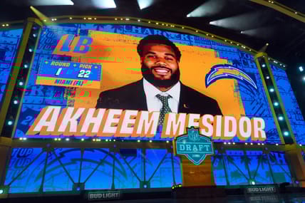 Chargers Draft OLB Akheem Mesidor In Round 1