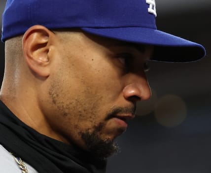 Los Angeles Dodgers' Mookie Betts Reveals Shocking Injury Update 12 MLB: Los Angeles Dodgers at Washington Nationals
