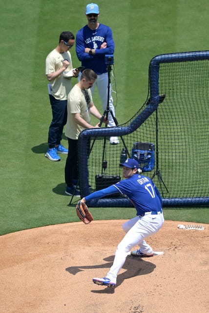 Los Angeles Dodgers' Shohei Ohtani Won't Make Traditional Start Vs. Padres In Big 2-Way Return 14 MLB: New York Yankees at Los Angeles Dodgers