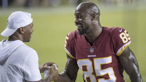 Vernon Davis Week 9 Waiver Wire Adds