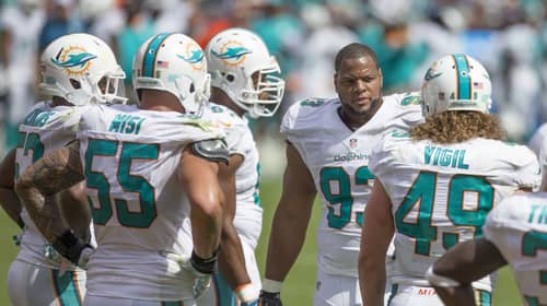 Ndamukong Suh Signs With The Rams Upping The NFC Arms Race 3 Ndamukong Suh