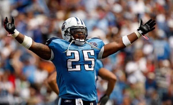 Sloppy Game Turns Into Titans Sloppy Win 2 Titans
