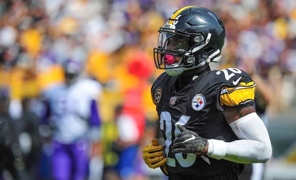Why Le’Veon Bell Deserves a Long-Term Contract 2 Le'Veon