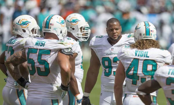Ndamukong Suh Signs With The Rams Upping The NFC Arms Race 2 Ndamukong Suh